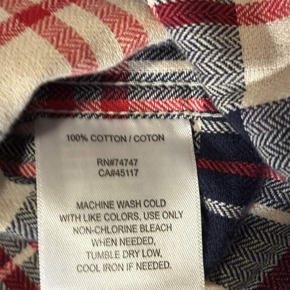Hobbs creek Men's Plaid Shirt  size large Red, Blue, and White 100% cotton soft - Picture 10 of 10